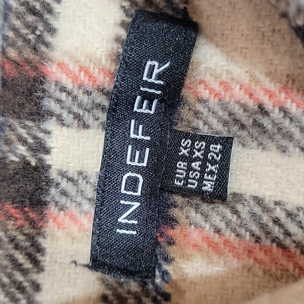Plaid Button-Up Shacket - Picture 9 of 10